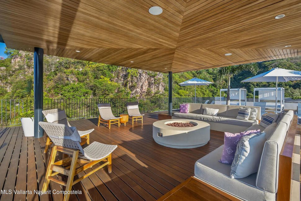 20251226203645795052000000 o