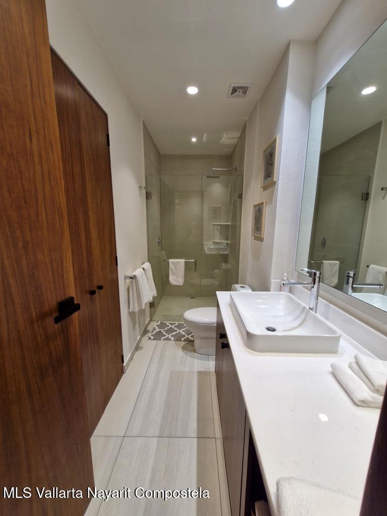 20251224005438236289000000 o