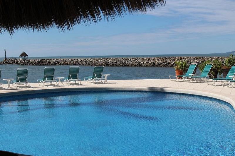 Ocean Vista Residences 607