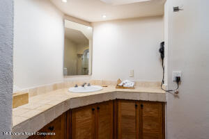 20251004175543305510000000 o