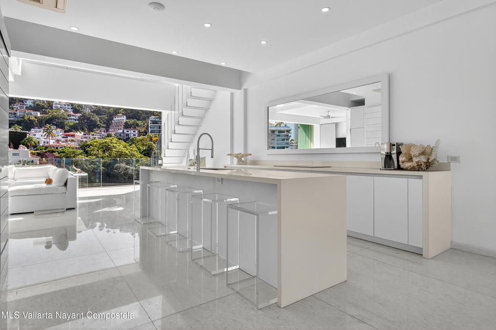 20251027060250527078000000 o