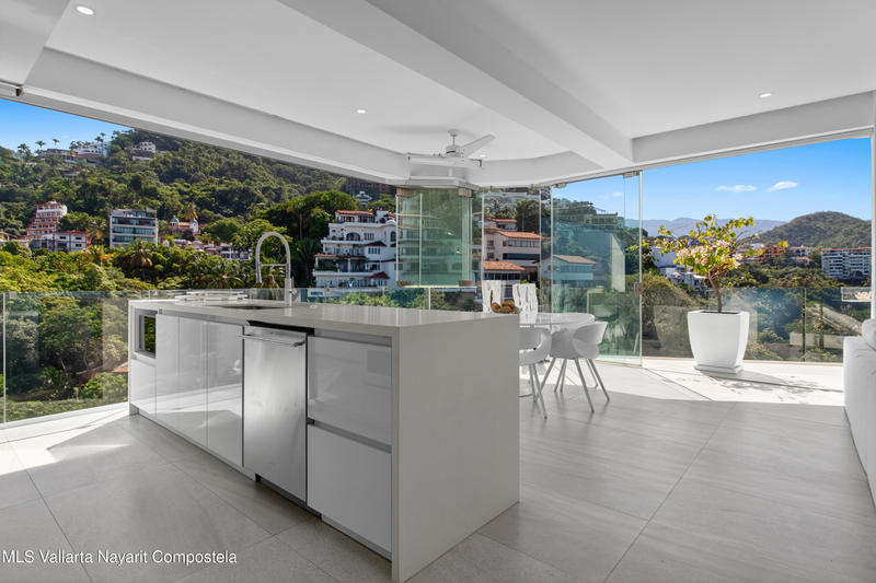 20251027061426908049000000 o