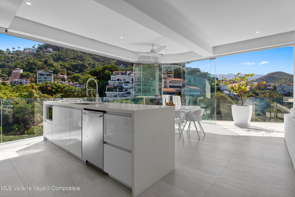 20251027061426908049000000 o