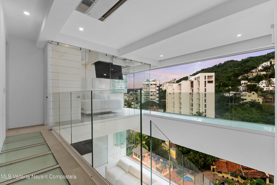 20251027061910964512000000 o