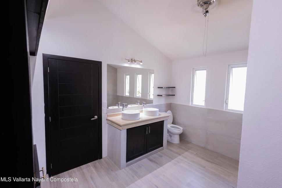 20260202234200402541000000 o