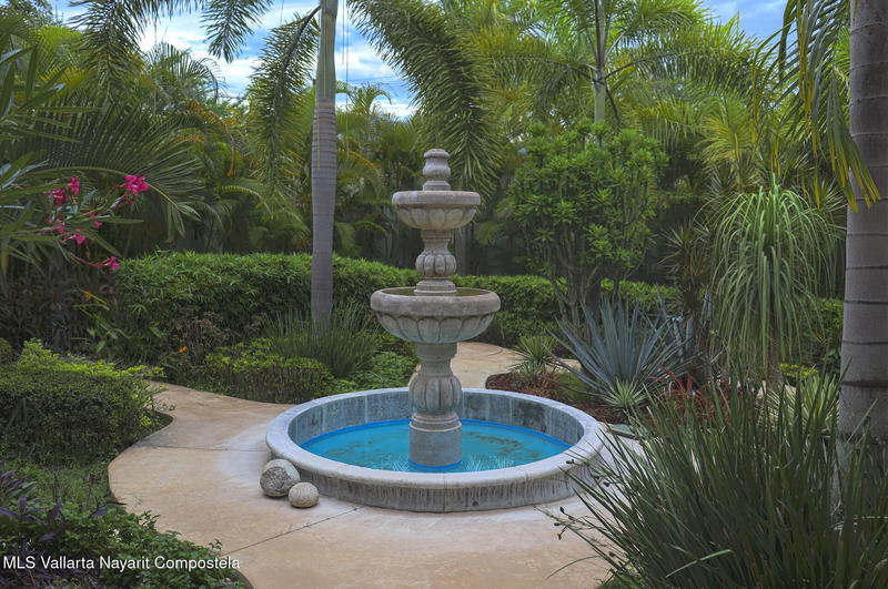 20250829193008918564000000 o