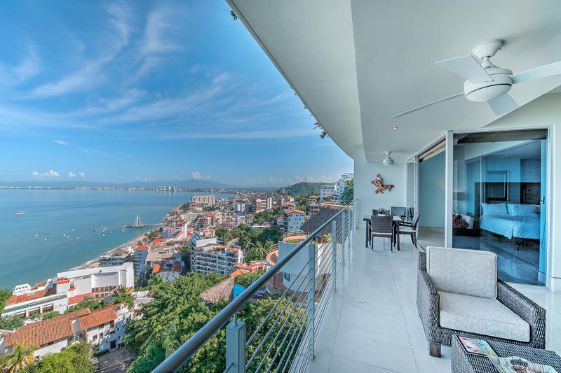 Paramount Bay 808 808