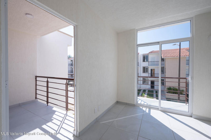 20250821030553884496000000 o