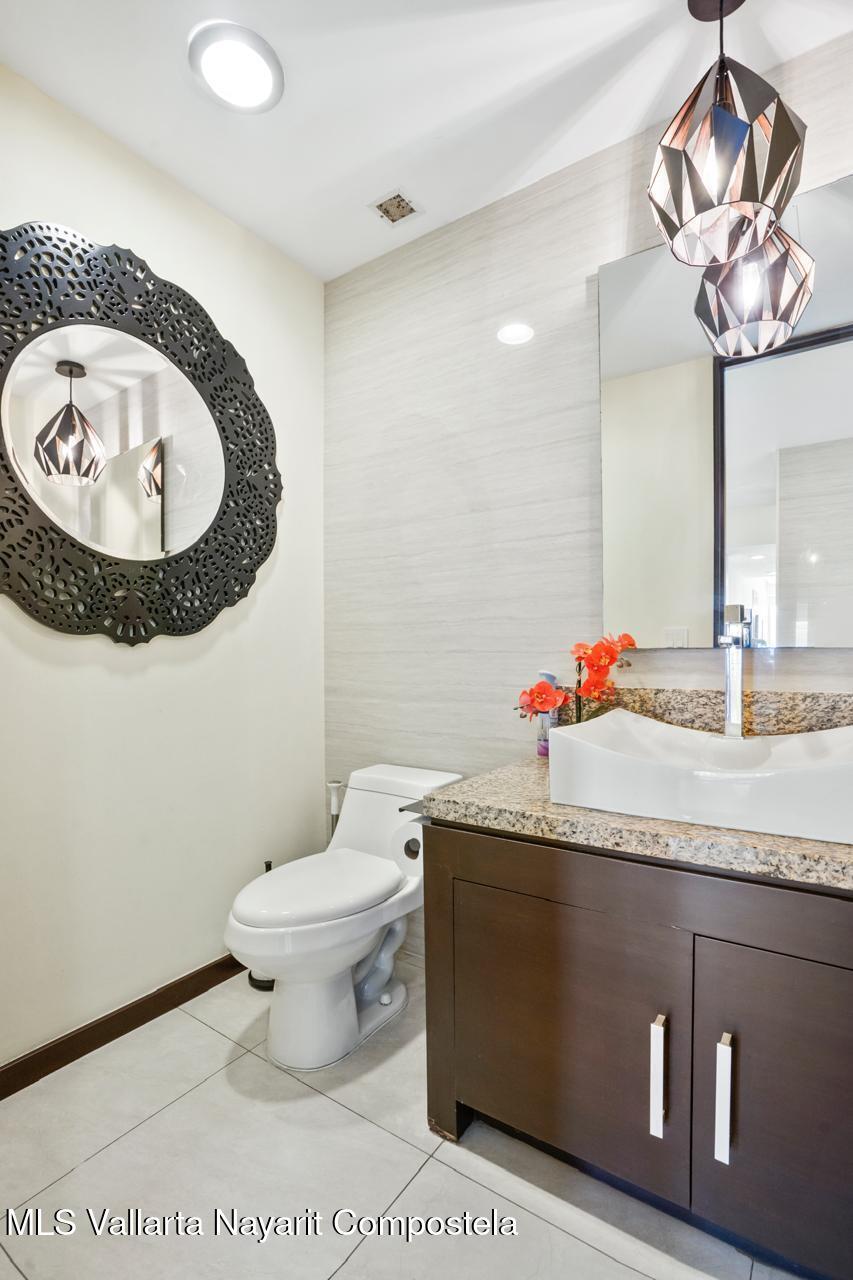 20251223142815597721000000 o