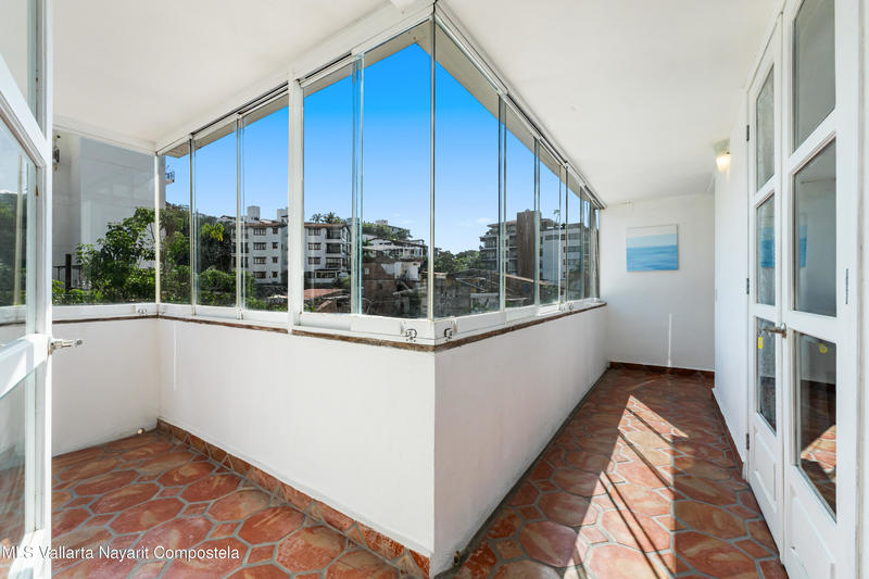 20251030203519759234000000 o