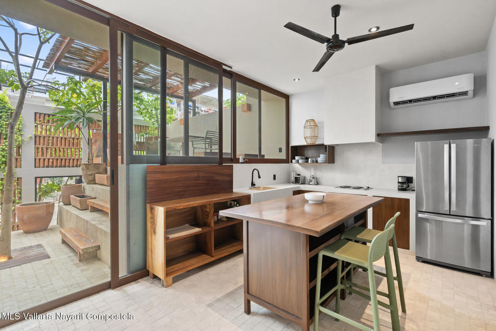 20250708200153856243000000 o