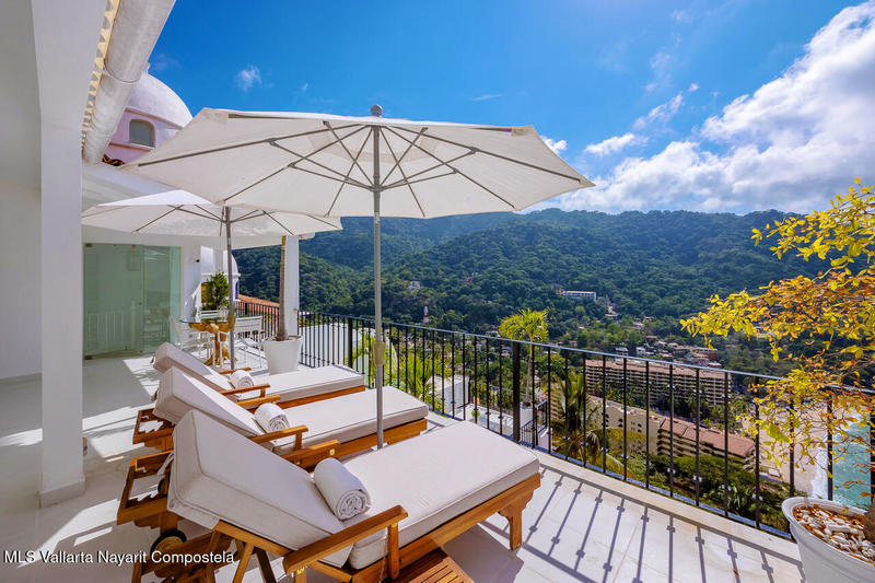 Ph 1 La Iguana 1 - 1