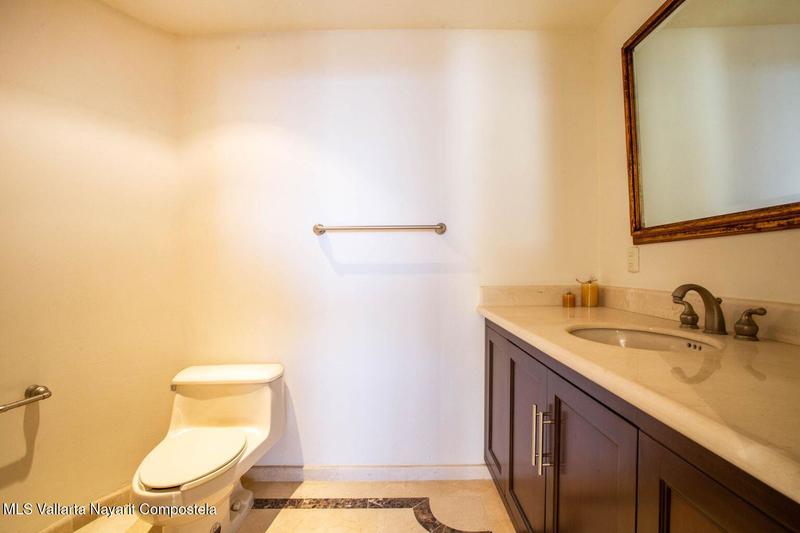 20250922175608938694000000 o