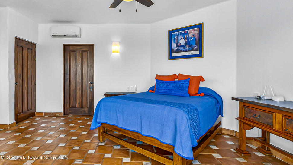 20250806211227095440000000 o