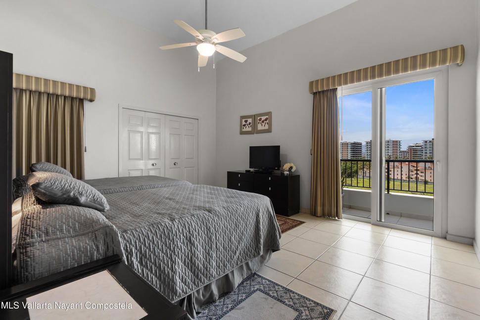 20250930212309003786000000 o