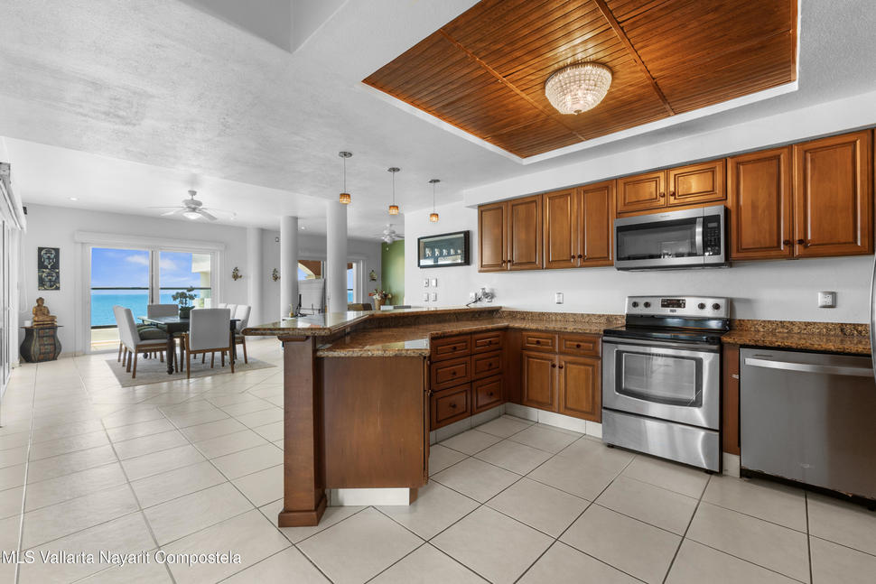 20250930212544411540000000 o