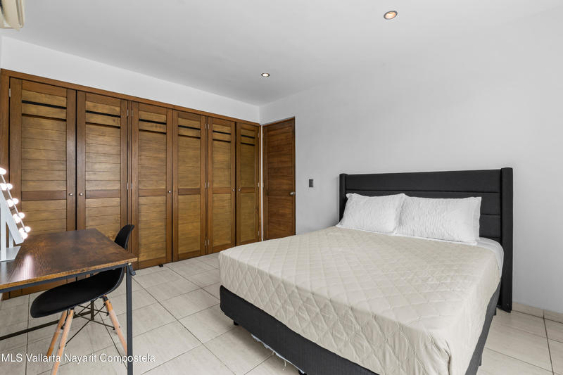 20251001192022252336000000 o