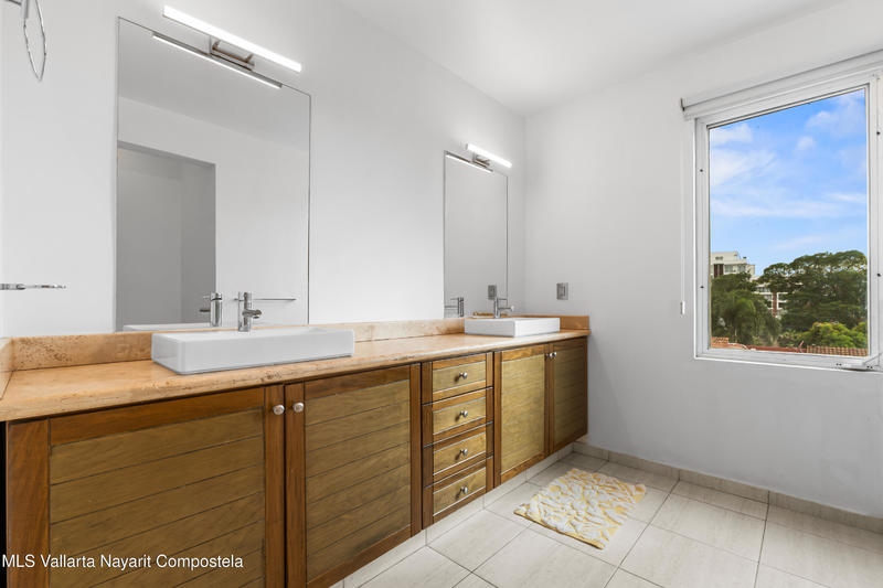 20251001192141161739000000 o