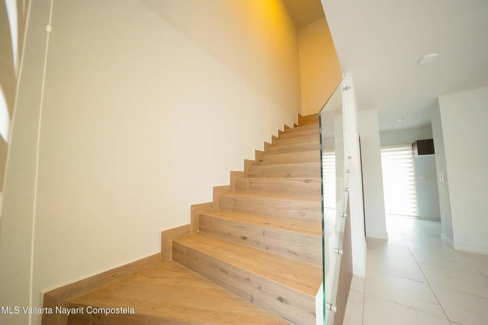 20260105232514721177000000 o