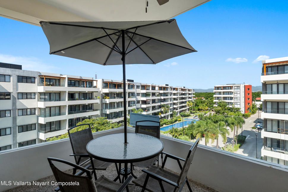 20251118210836044094000000 o