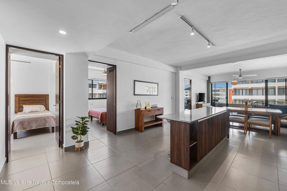 20251118211028770918000000 o