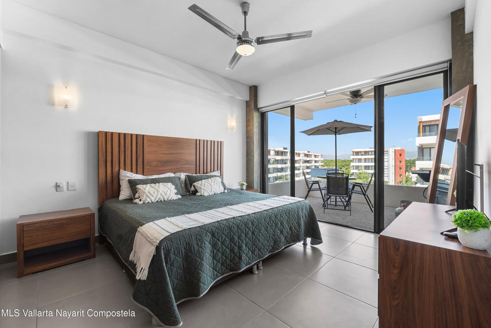 20251118211040707479000000 o