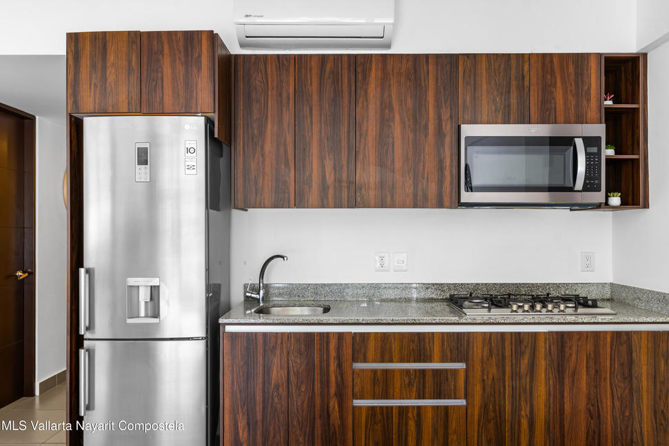 20251007054824186368000000 o