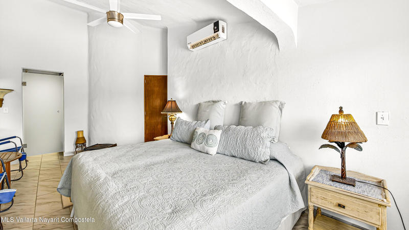 20251012195250199487000000 o