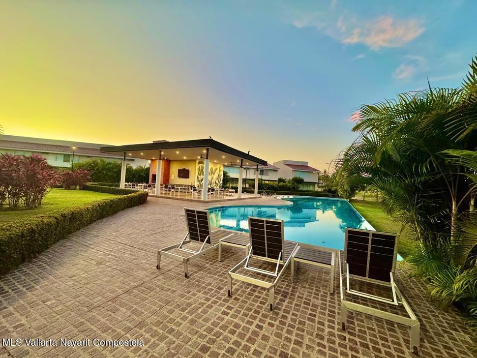 20251016151603941457000000 o