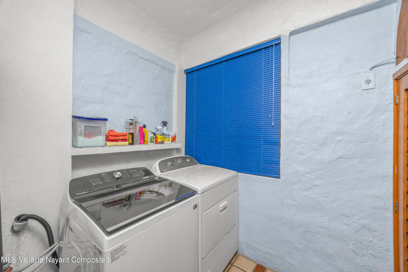 20251103203620677578000000 o