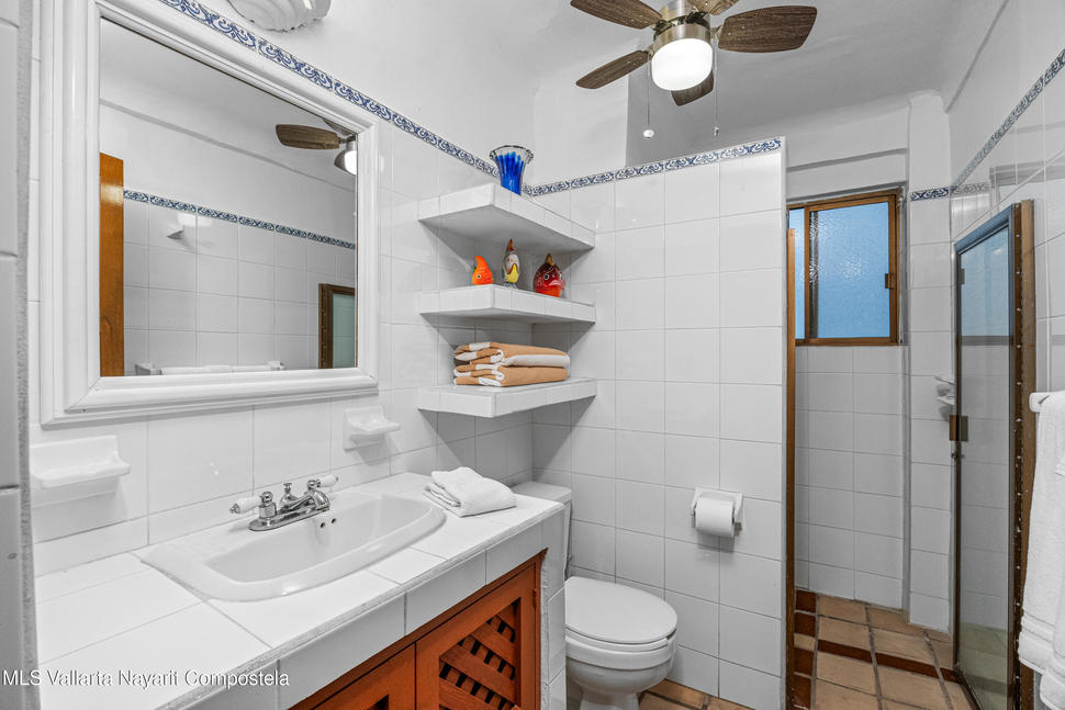 20251103203640948637000000 o