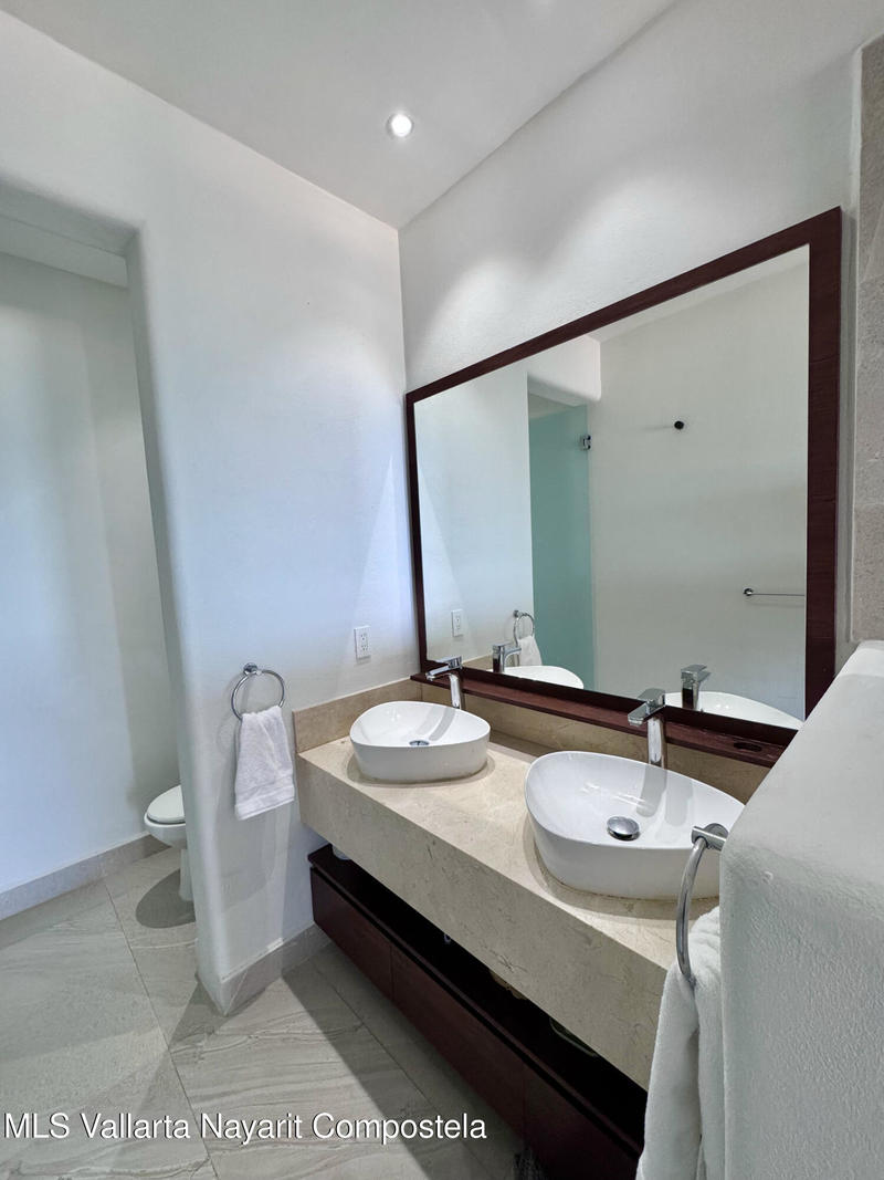 20251209035155599035000000 o