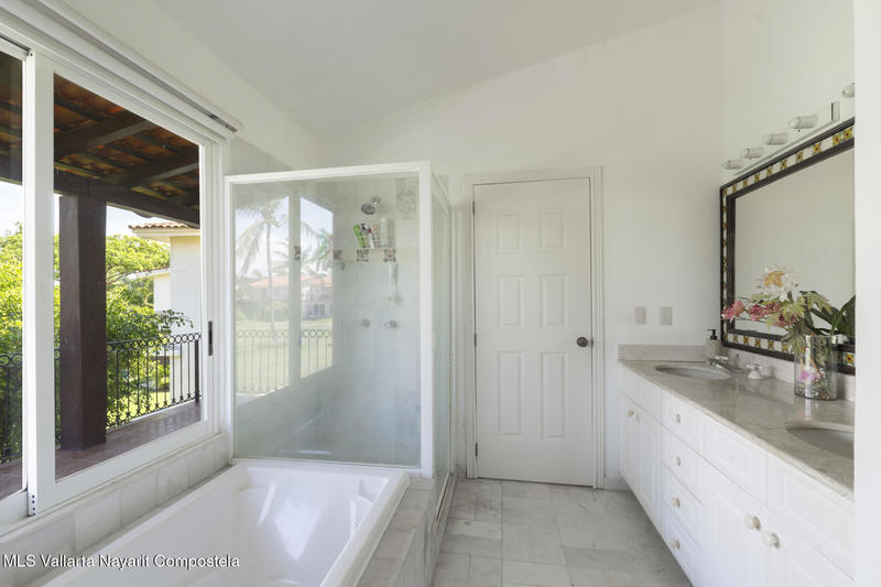 20250819232954981026000000 o