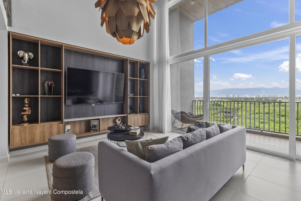 20251105212142188551000000 o