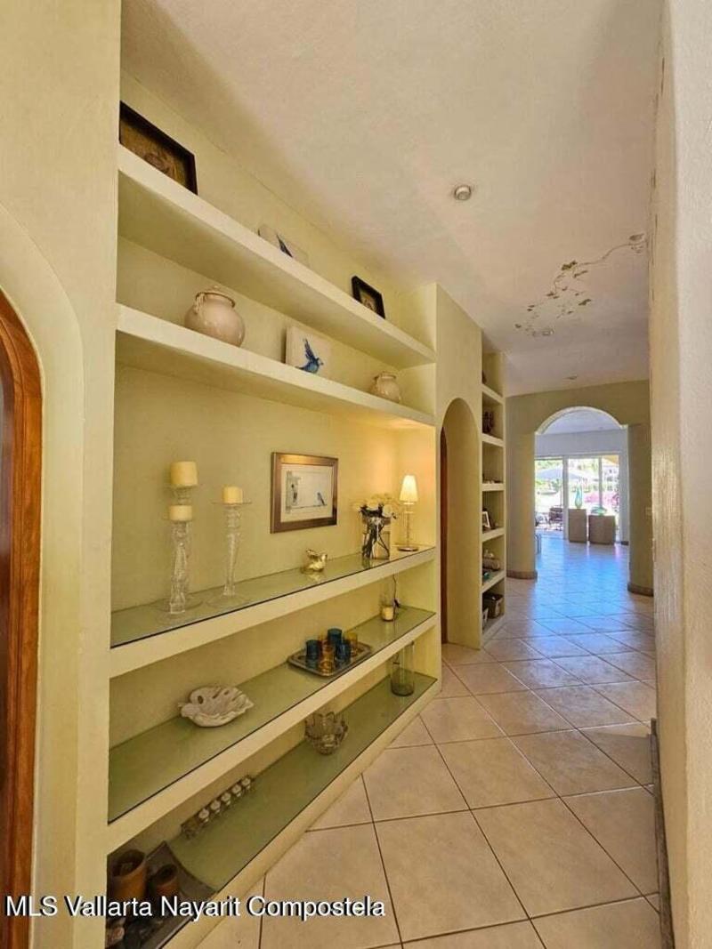 20251001173446782078000000 o