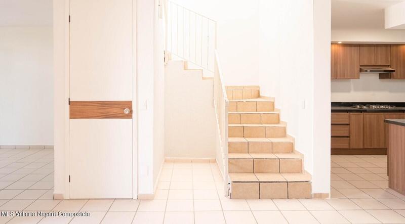 20251014204434272582000000 o