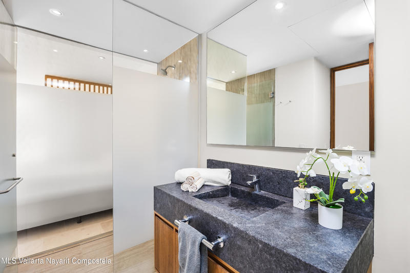 20251118172039964245000000 o