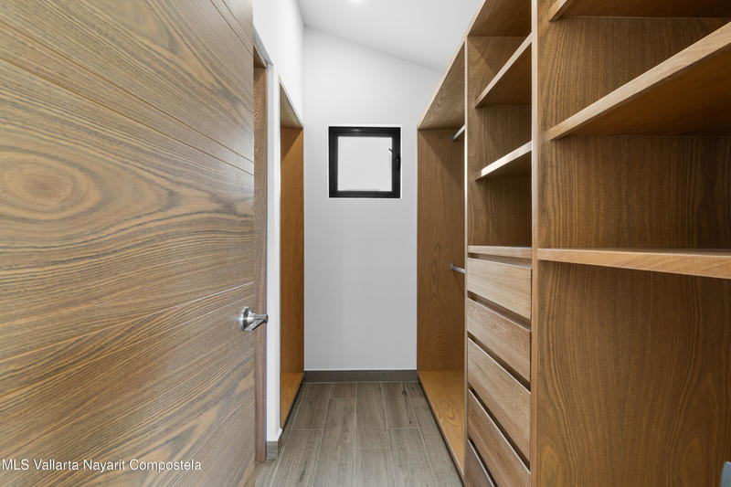 20251023032117348424000000 o