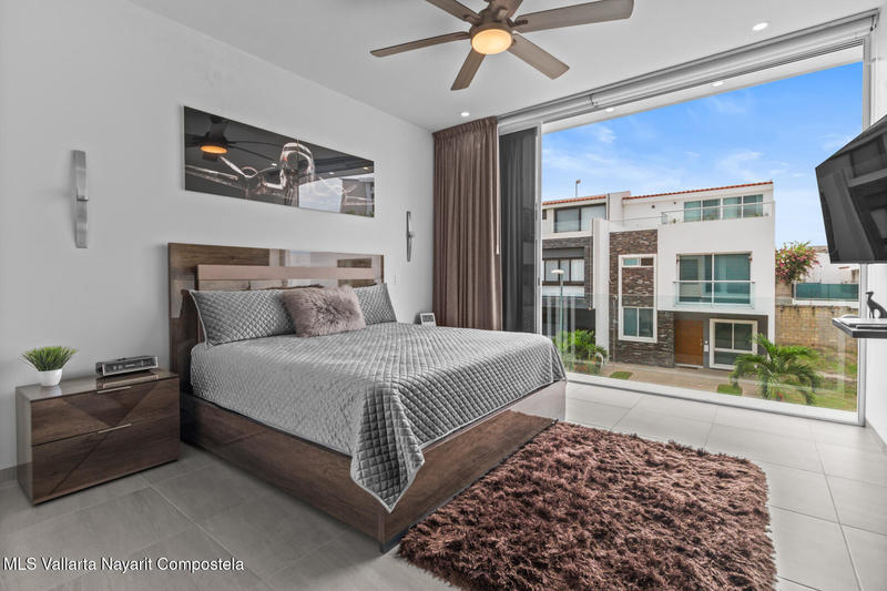 20251028204704160874000000 o