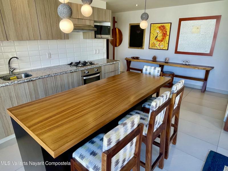 20251013223203523576000000 o