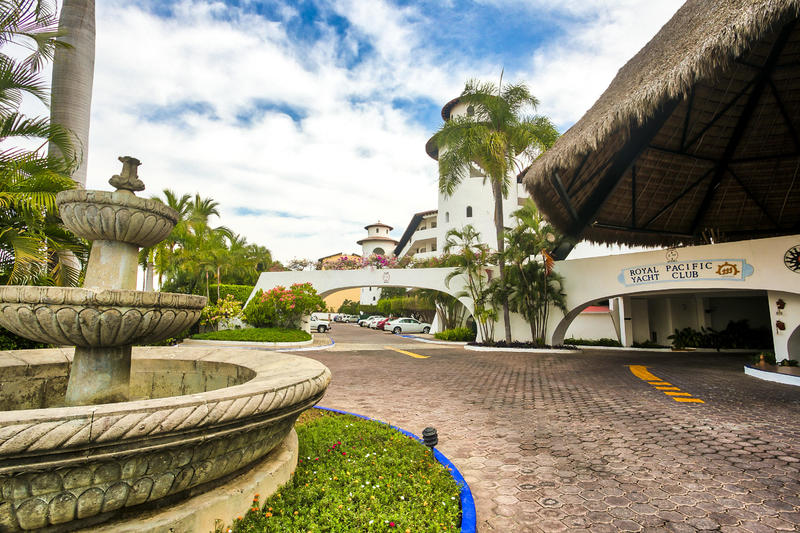 Royal Pacific Yacht Club Uno 3115