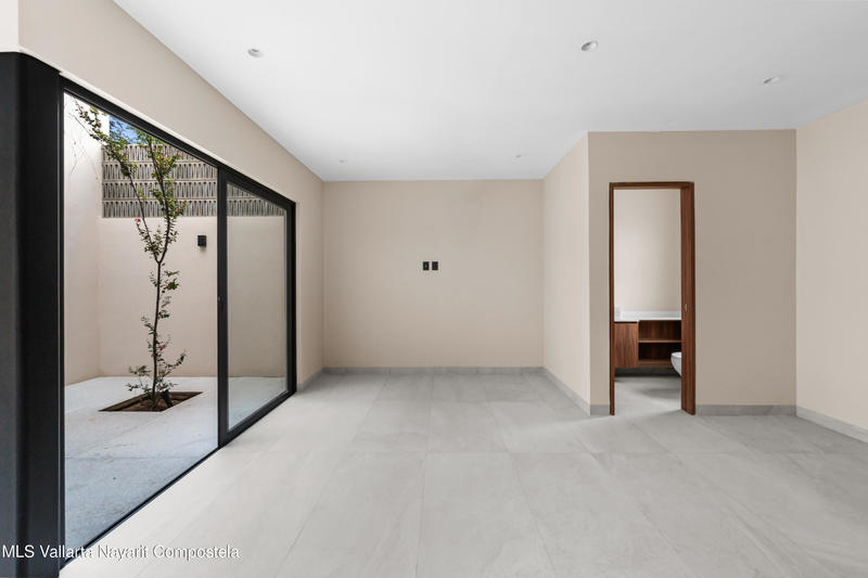 20250918182534920699000000 o