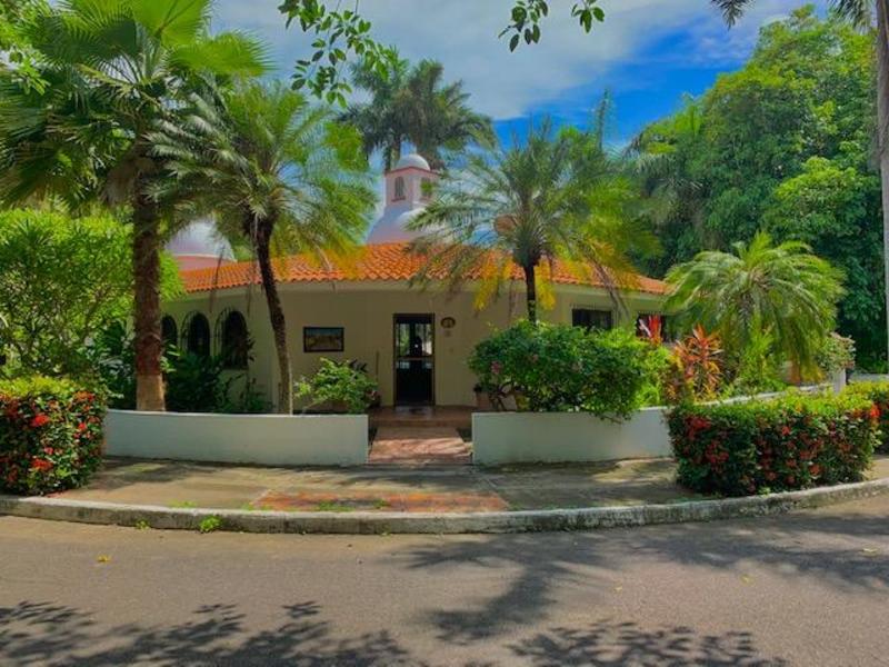Casa Shirley