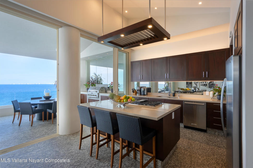 20250611210059389429000000 o