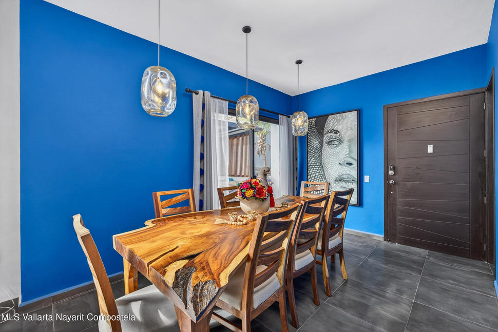 20251219181900458545000000 o