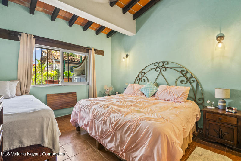 20251002230819850832000000 o