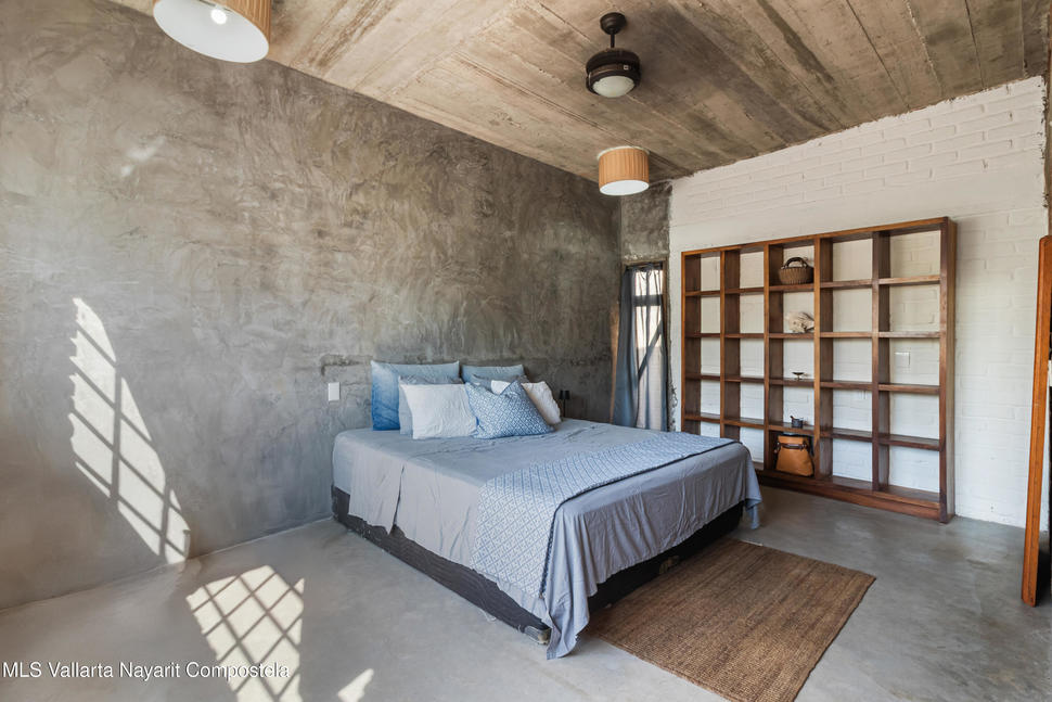 20250922211551811824000000 o