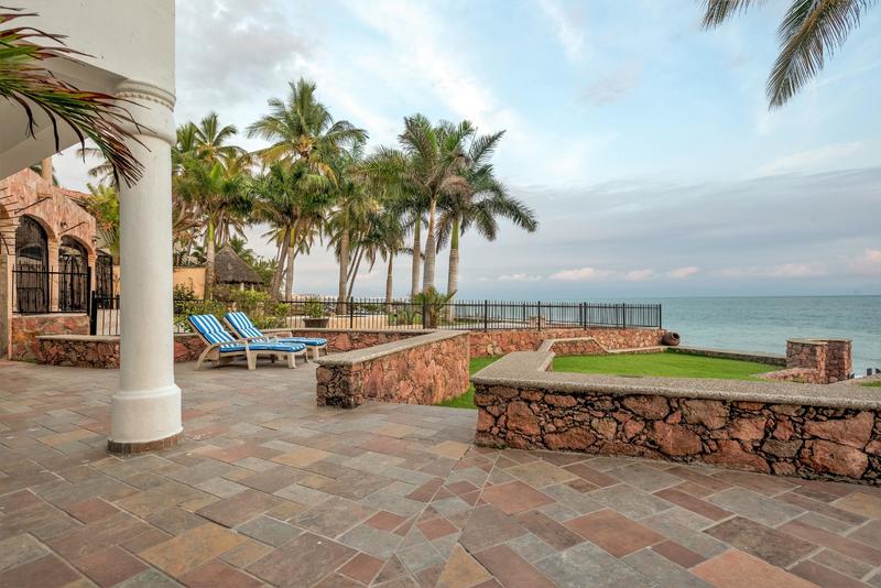 The Bucerias Beach House