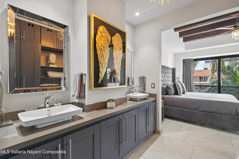 20250930162028408165000000 o