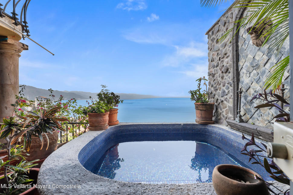 20251119225356720717000000 o